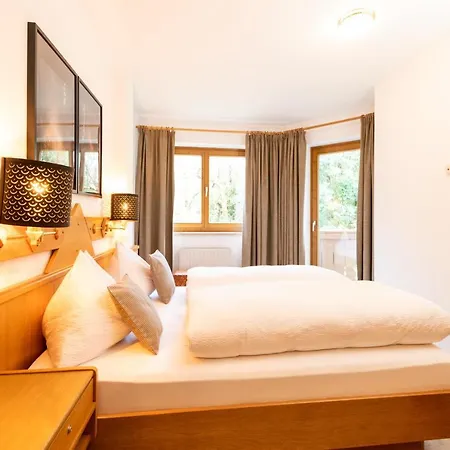 アパート Appartementhaus Arzt ツェル アム ゼー